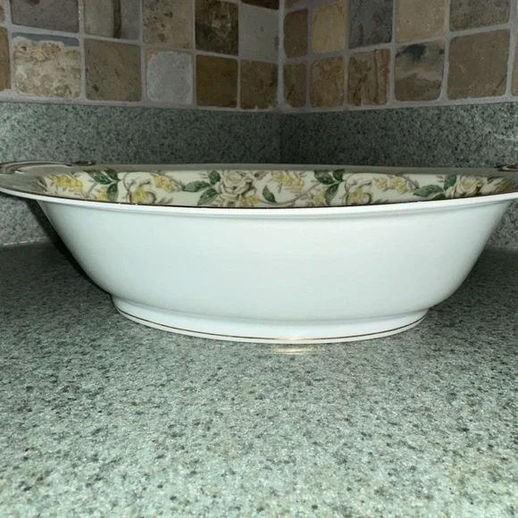 Noritake Oval Serving Dish - Picture 4 of 5